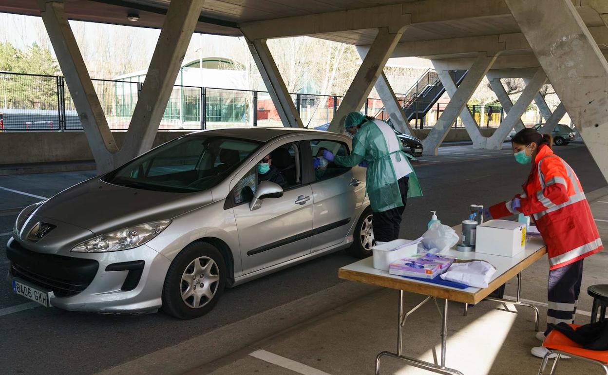 En las últimas jornadas se han realizado numerosos test en plena calle. 