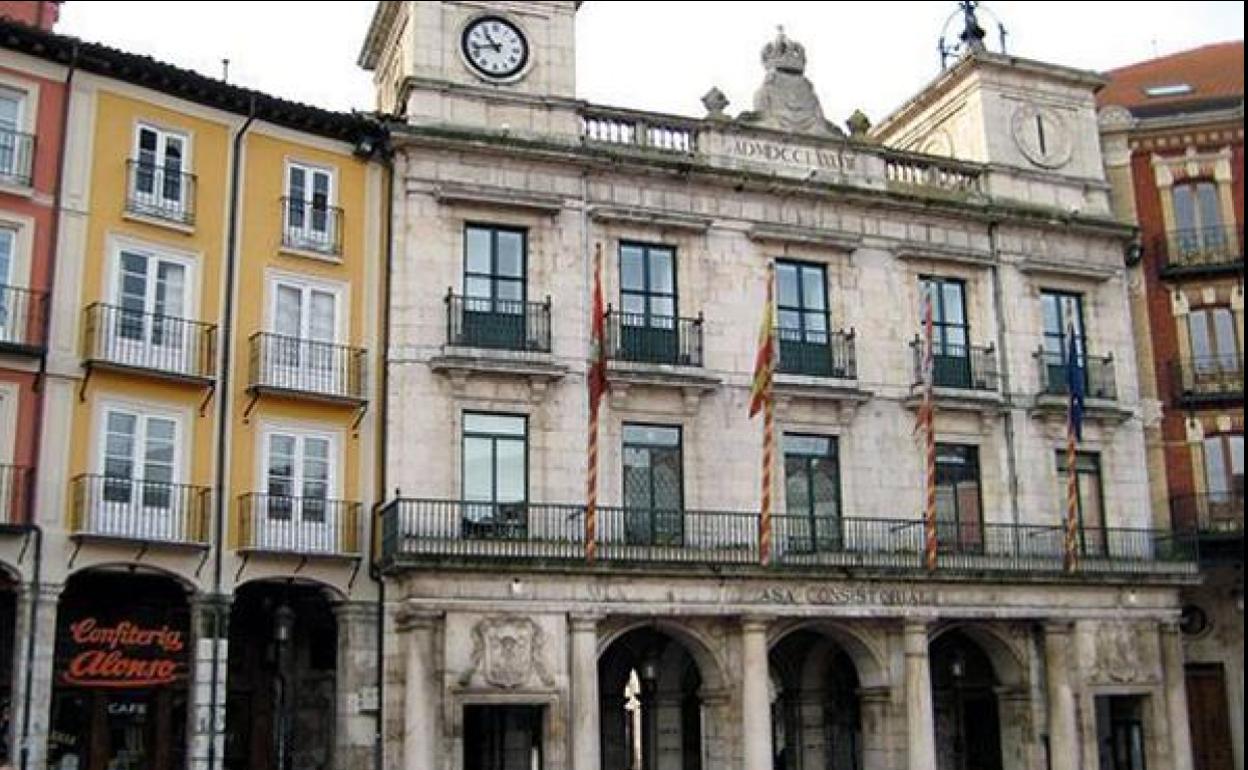 El Ayuntamiento de Burgos trabaja de manera telemática. 