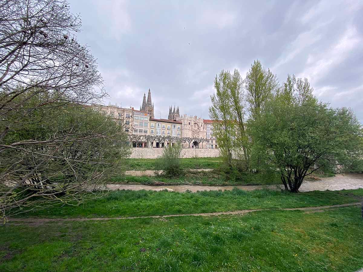Un atípico Domingo de Pascua en Burgos.