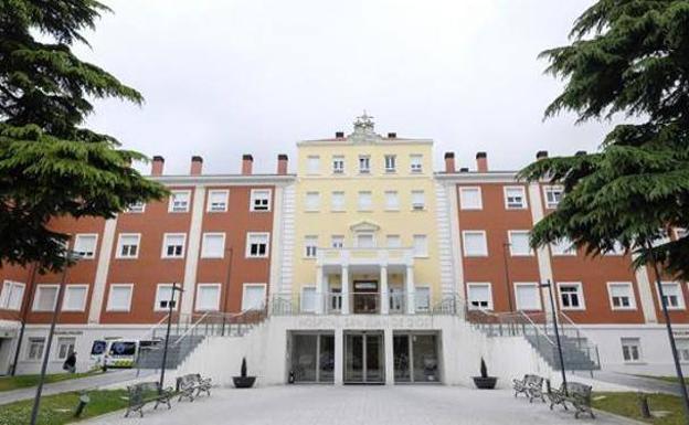 El Hospital de Burgos tiene derivados 85 pacientes a San Juan de Dios y Recoletas