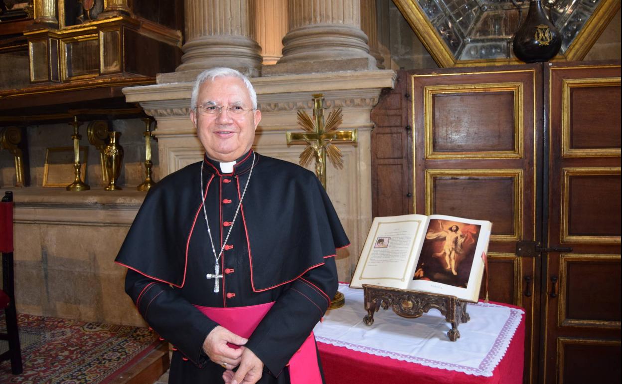 El burgalés Ramón del Hoyo, obispo emérito de Jaén, ingresado por coronavirus