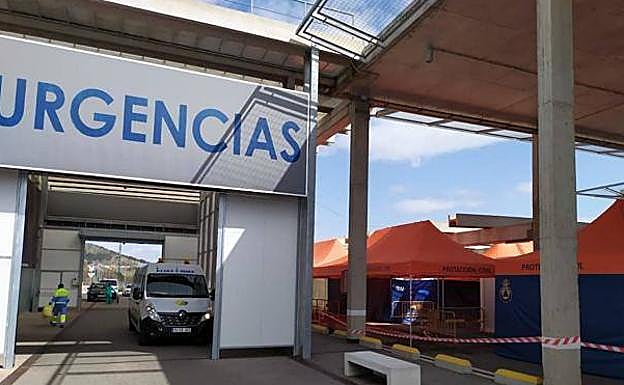 Los Reyes contactan con el Hospital de Burgos para conocer la evolución de la covid-19