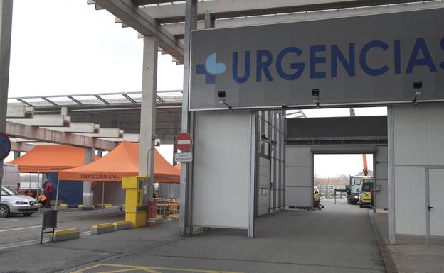 Caen a 90 los ingresos en planta por la covid-19 en los hospitales de Burgos, un tercio de los registrados hace un mes