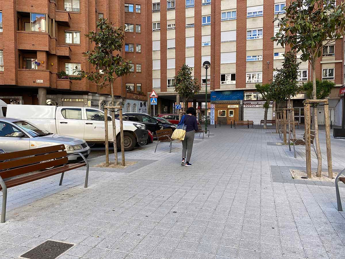 Fotos: Los parques y zonas verdes de Burgos se llenan cada tarde