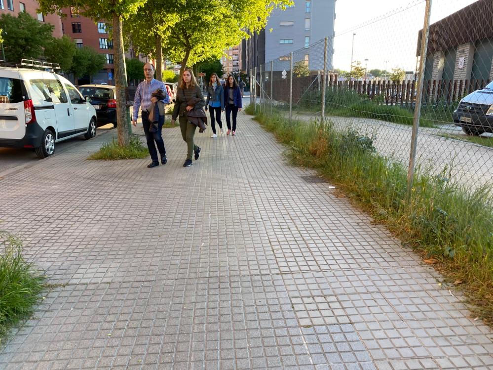 Fotos: Los parques y zonas verdes de Burgos se llenan cada tarde