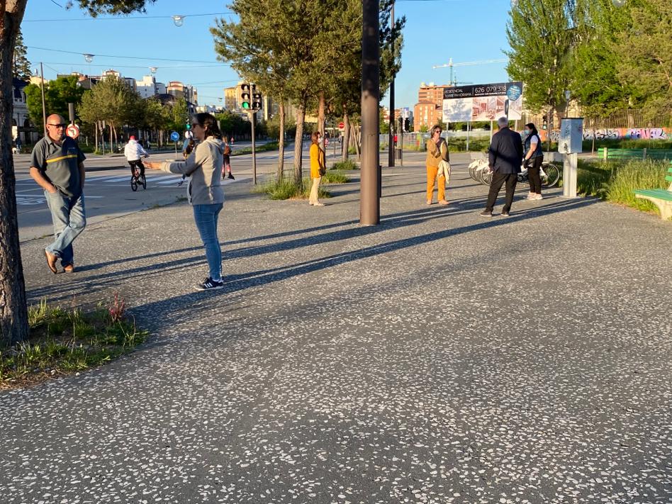 Fotos: Los parques y zonas verdes de Burgos se llenan cada tarde