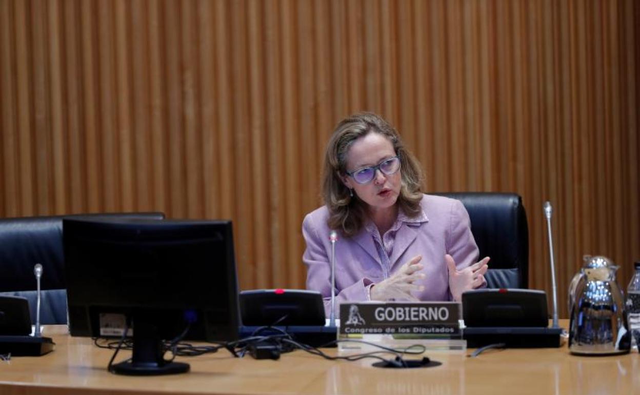 Nadia Calviño, en la comisión de Asuntos Económicos del Congreso 