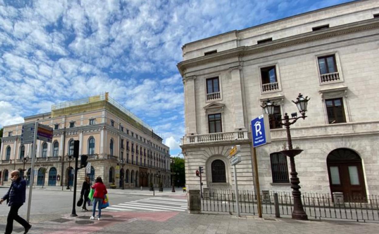 Imagen lateral del Palacio Provincial, sede de la Diputación de Burgos