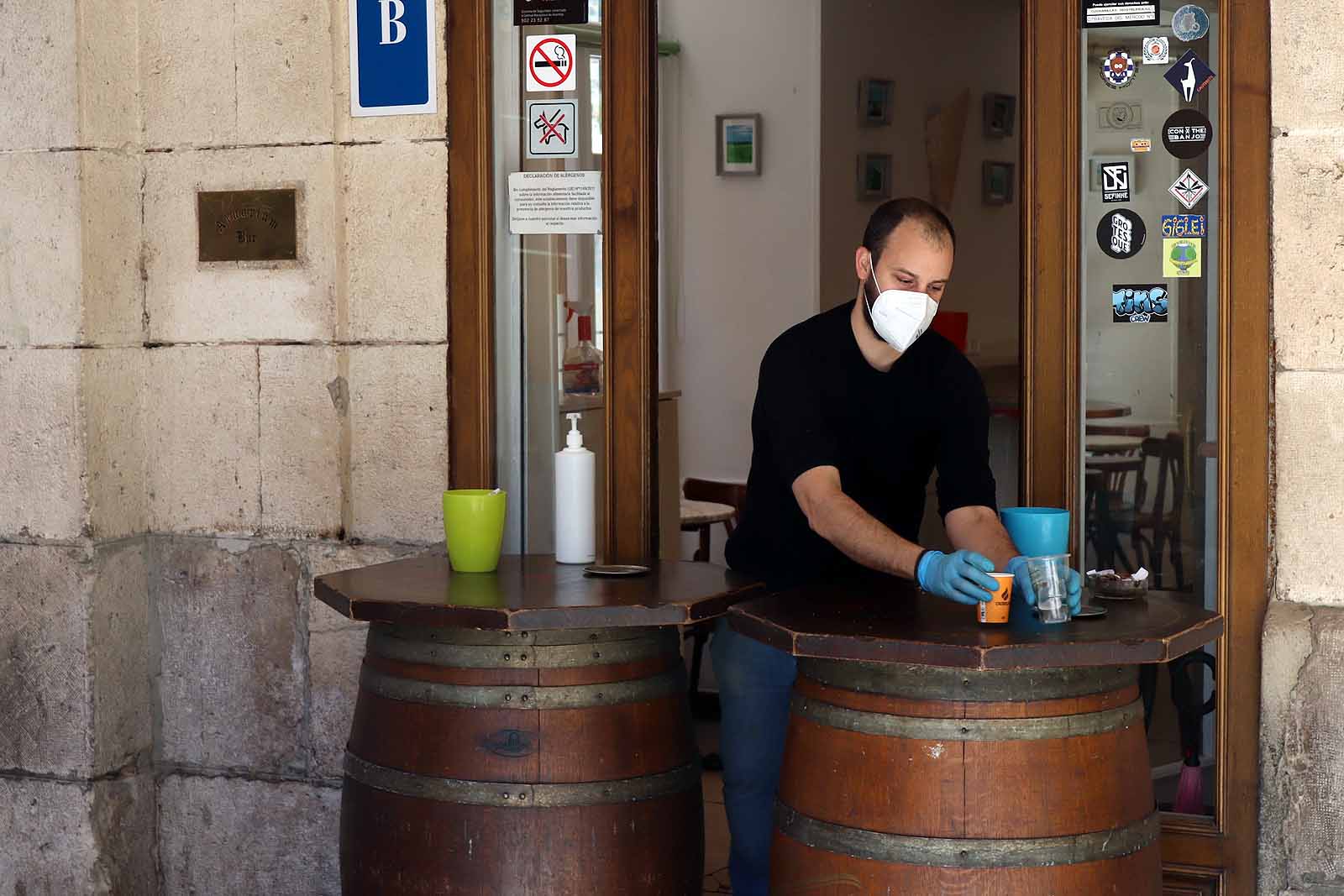 Fotos: Cafés para llevar en este lunes de fase 0 con alivio