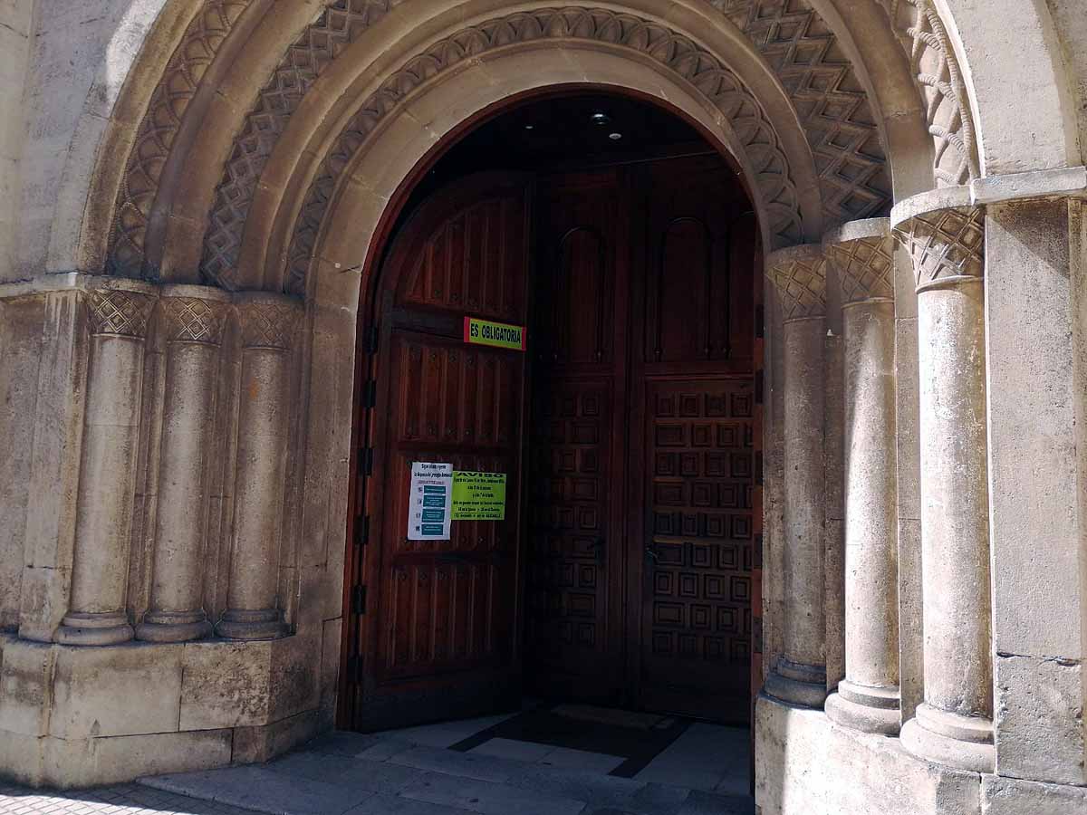Fotos: Burgos retoma las celebraciones religiosas después de dos meses