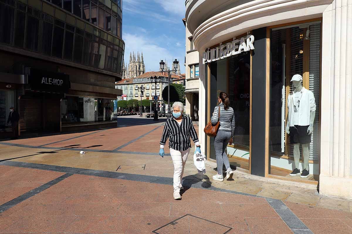 Desescalada Fotos: El uso de las mascarillas se impone en Burgos