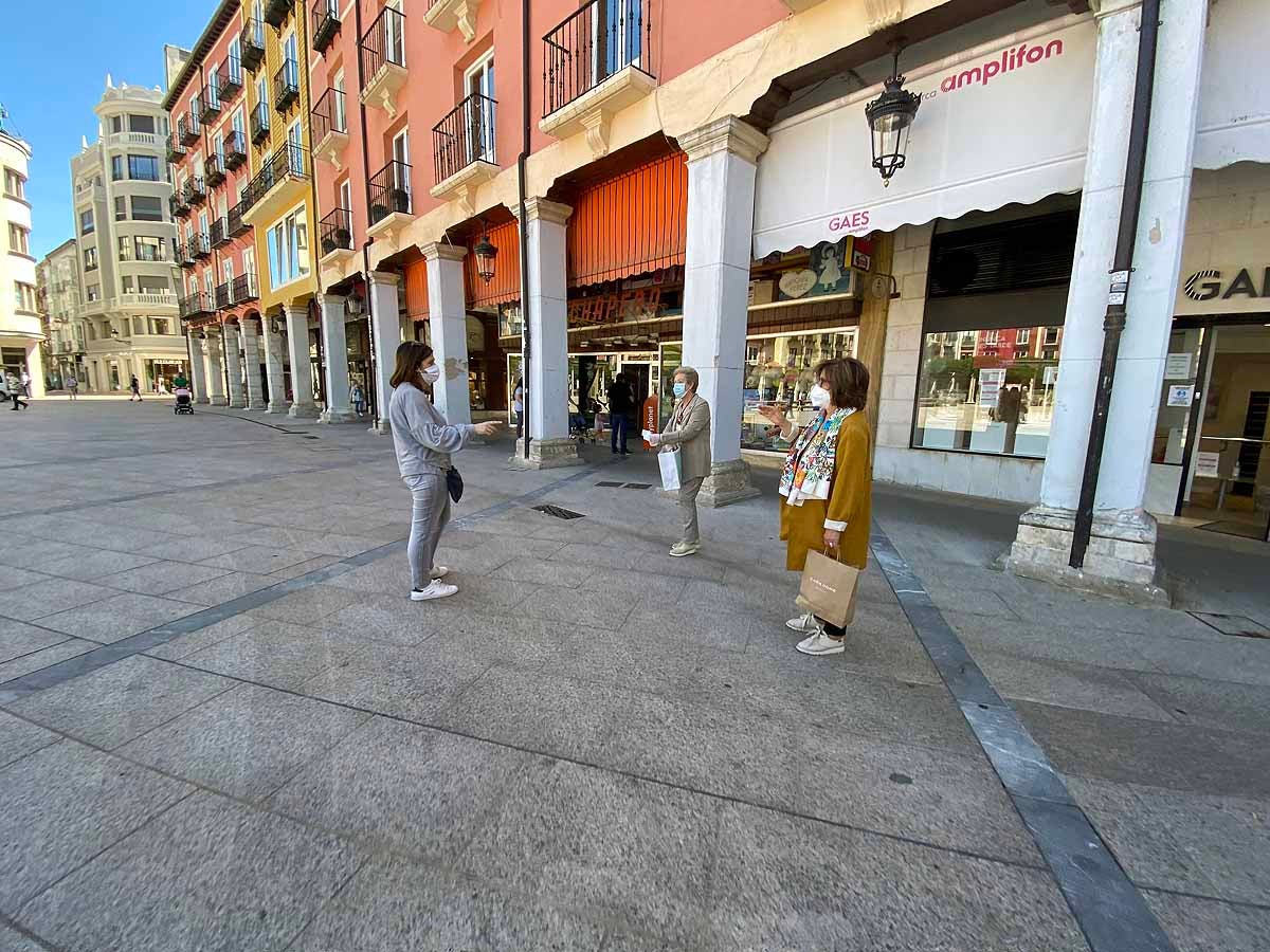 Fotos: Desfile de mascarillas en las calles de Burgos