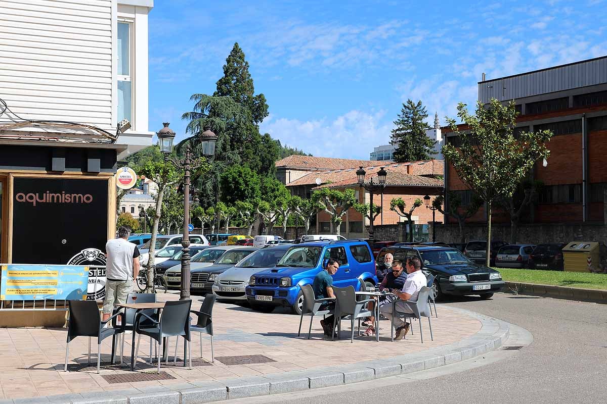 Desescalada Fotos: Las terrazas devuelven la alegría a las calles de Burgos