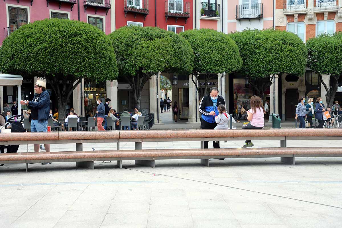 Desescalada Fotos: Tarde de cafés y cañas con amigos en Burgos