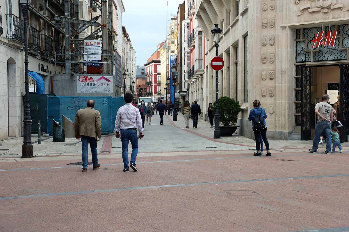 Desescalada Fotos: Tarde de cafés y cañas con amigos en Burgos