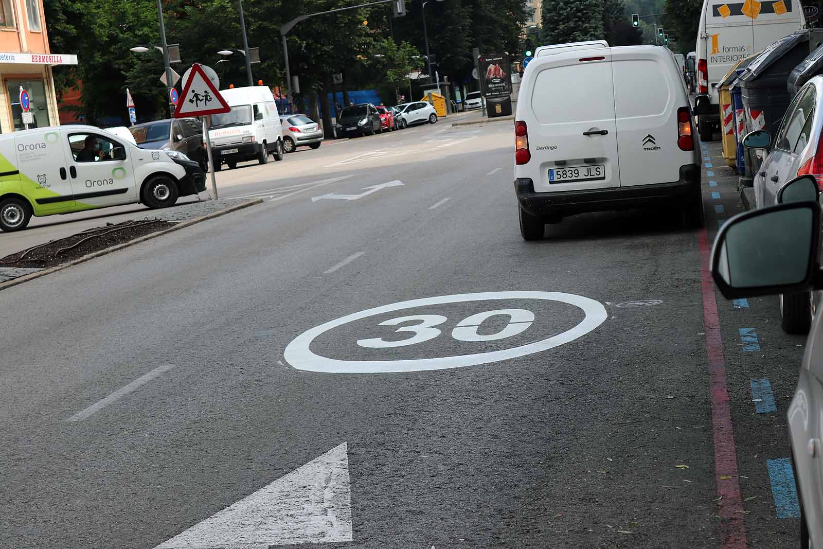 Fotos: Los ciclocarriles comienzan su andadura por el centro de la ciudad