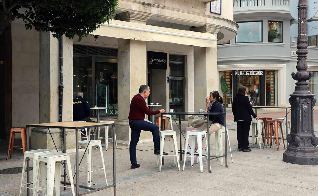 Burgos podría pasar a la fase 3 el lunes.