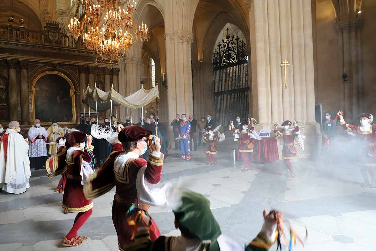 Fotos: El Corpus en tiempos de pandemia en Burgos