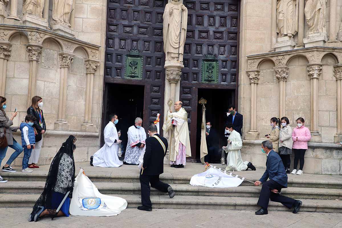 Fotos: El Corpus en tiempos de pandemia en Burgos