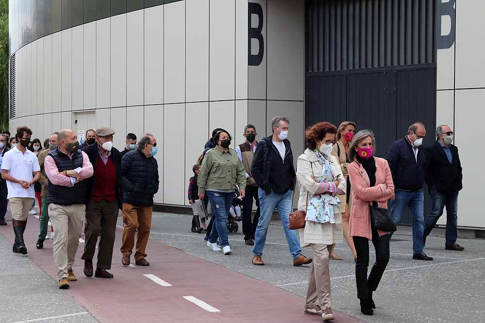 Fotos: El mundo del toro sale a la calle en Burgos para exigir libertad e igualdad de trato para aficionados y profesionales