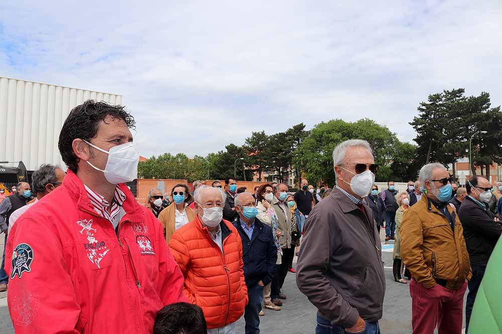 Fotos: El mundo del toro sale a la calle en Burgos para exigir libertad e igualdad de trato para aficionados y profesionales