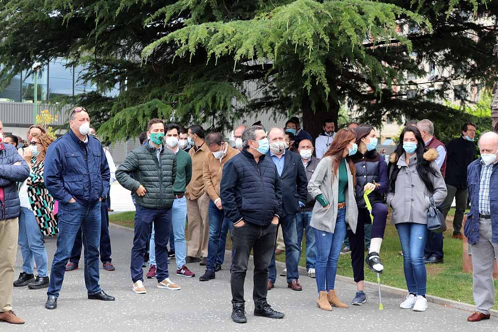 Fotos: El mundo del toro sale a la calle en Burgos para exigir libertad e igualdad de trato para aficionados y profesionales