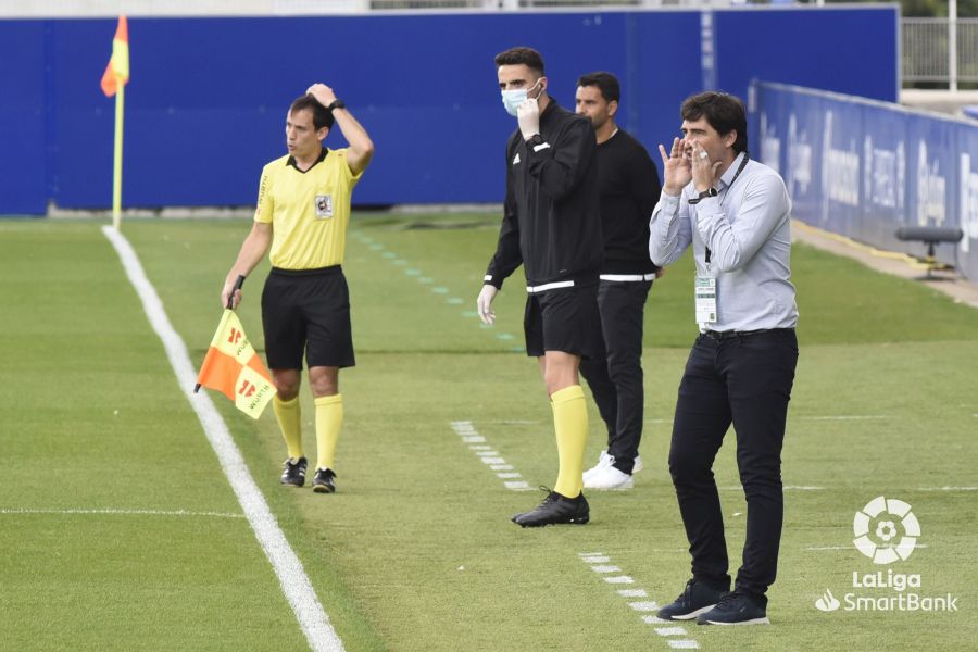 Fotos: El Mirandés da la sorpresa en Huesca