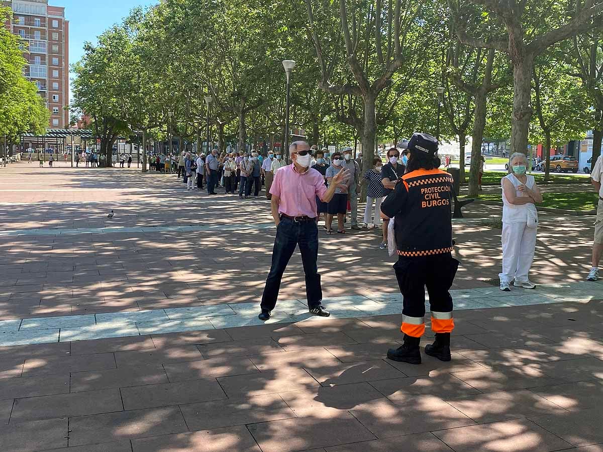 Fotos: Que nadie se quede sin su mascarilla en Burgos