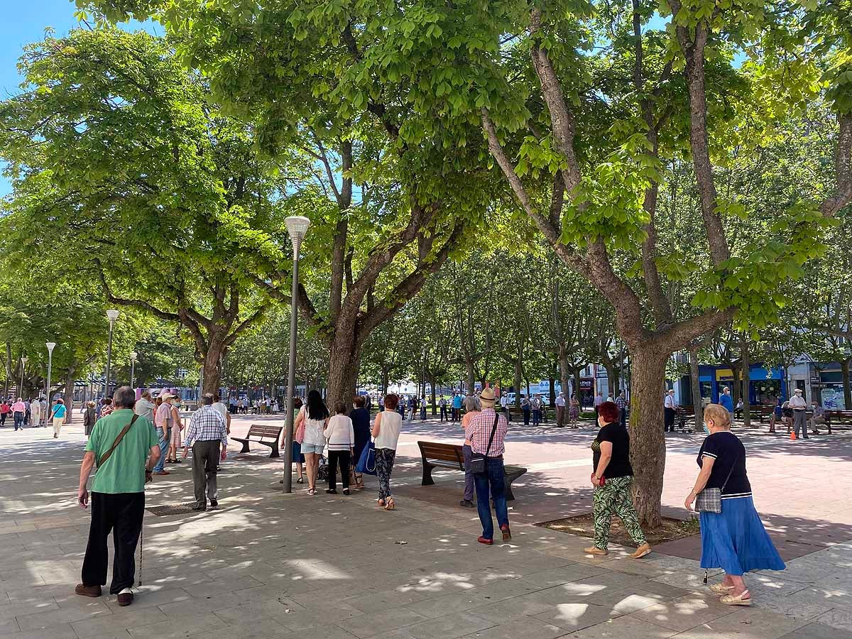 Fotos: Que nadie se quede sin su mascarilla en Burgos