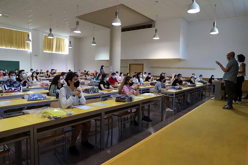 Fotos: Se inician las pruebas de la EBAU, marcadas por la covid-19