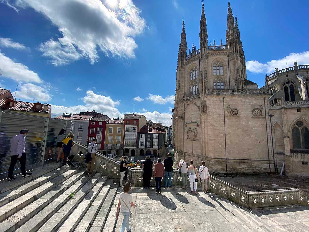 Fotos: Los burgaleses conocen a pie de obra el nuevo proyecto para Las Llanas