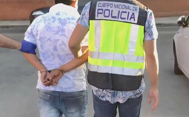 Imagen de uno de los detenidos. 