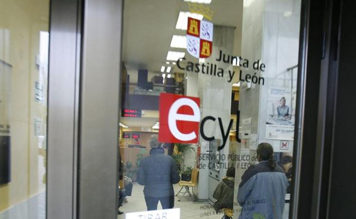 El 83,2 por ciento de los empleados del Estado en Burgos trabajan ya de forma presencial con 5 aislados