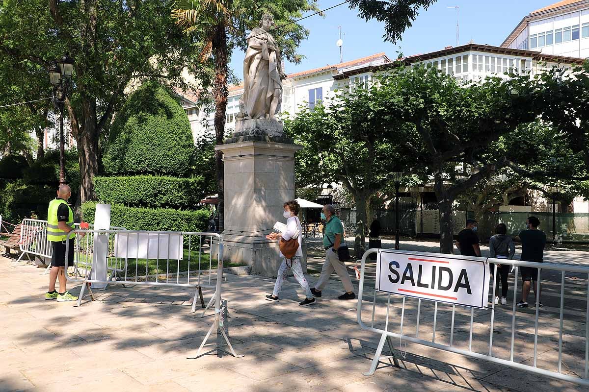 Fotos: La Feria de Artesanía se adapta a la nueva normalidad en Burgos