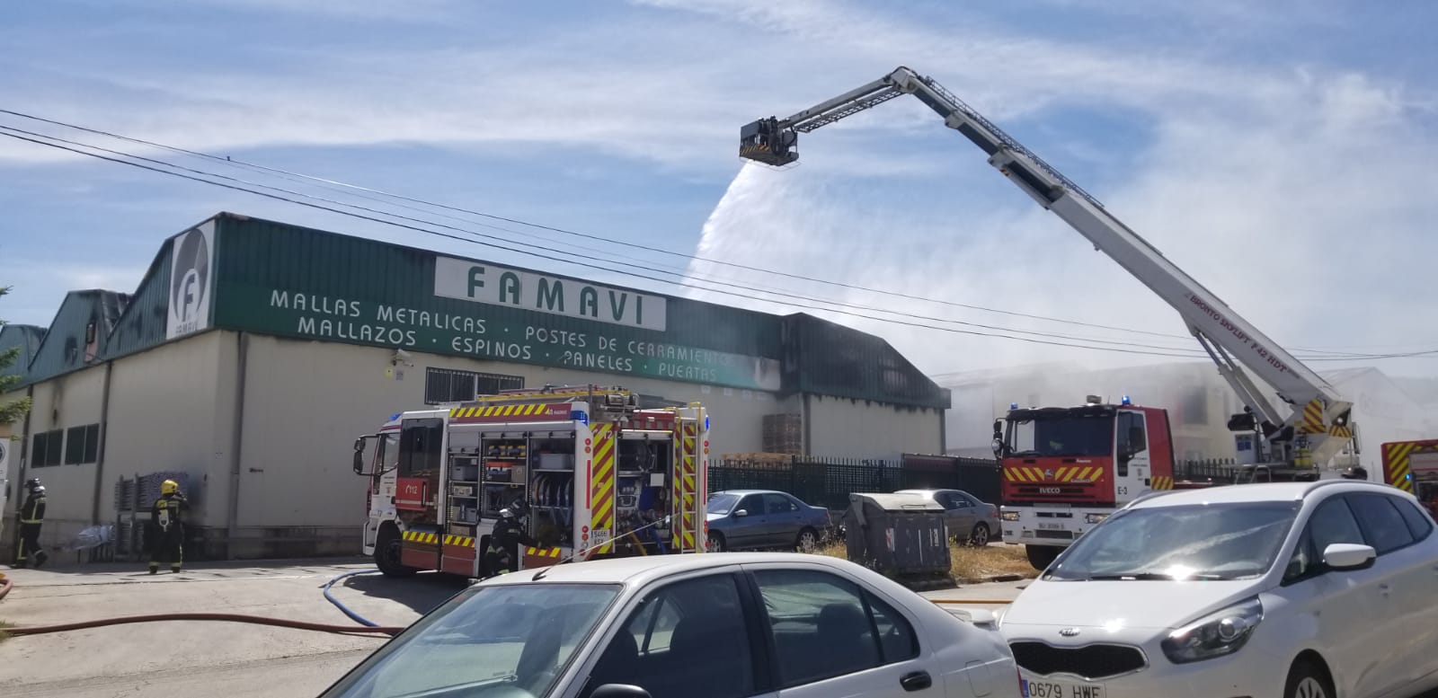 Fotos: Incendio en la nave de Famavi