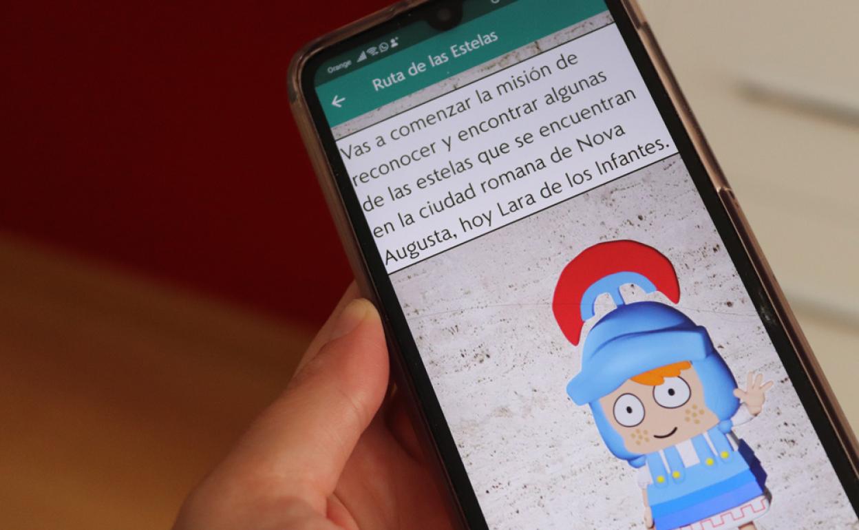 Una APP permite conocer parte del pasado romano de Lara de los Infantes a través de una ruta de estelas.