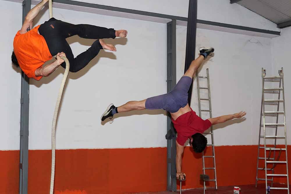 Fotos: Jugando al circo, la nueva escuela de circo de Burgos