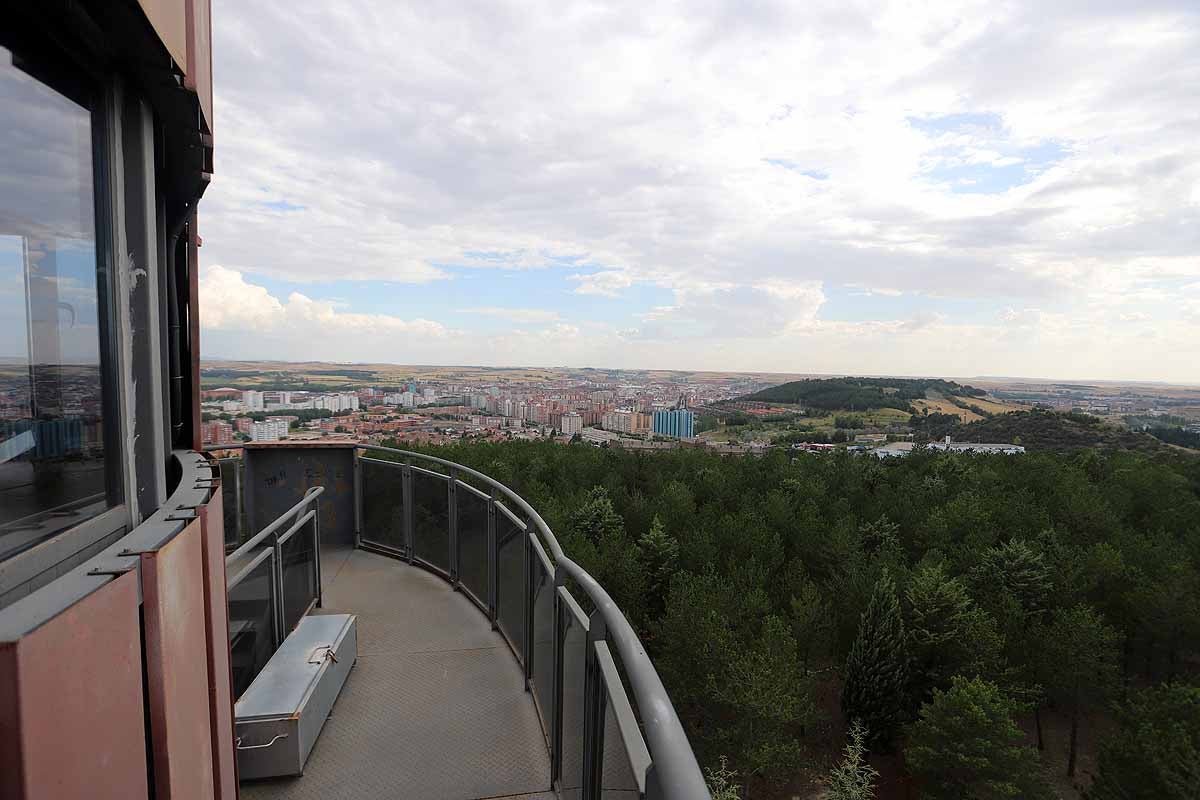 Fotos: Centinelas de fuegos, los ojos que velan para frenar los incendios forestales en Burgos