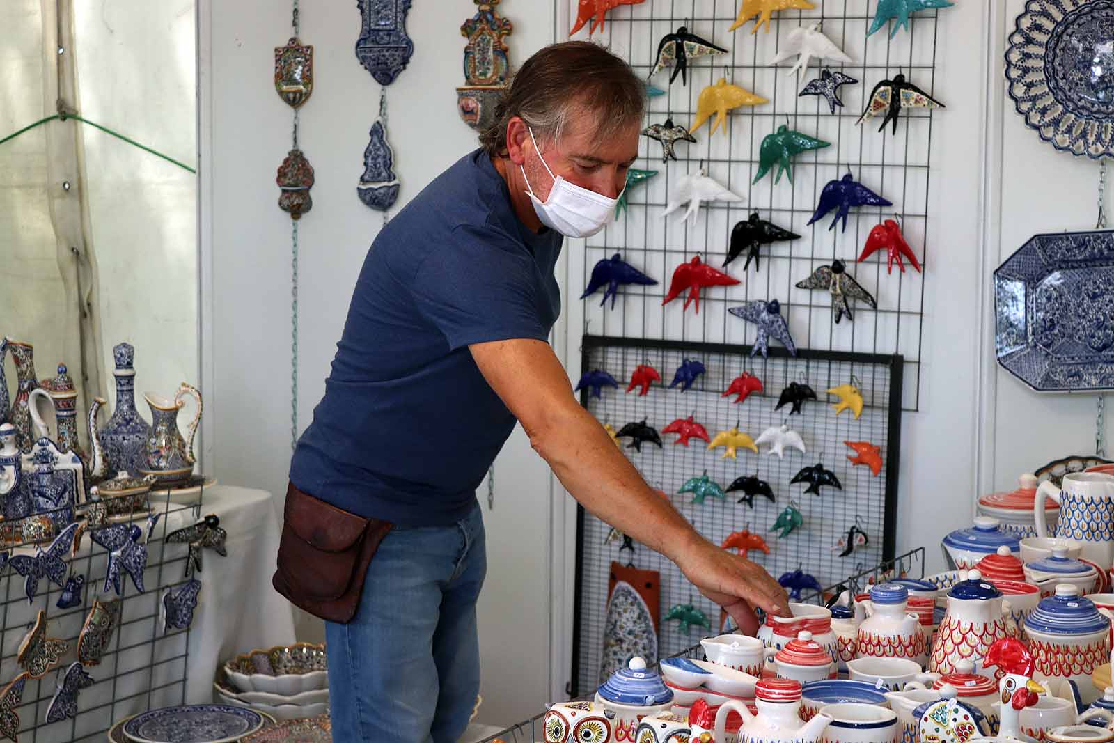 Fotos: Arranca en Burgos la primera feria de cerámica en España post confinamiento