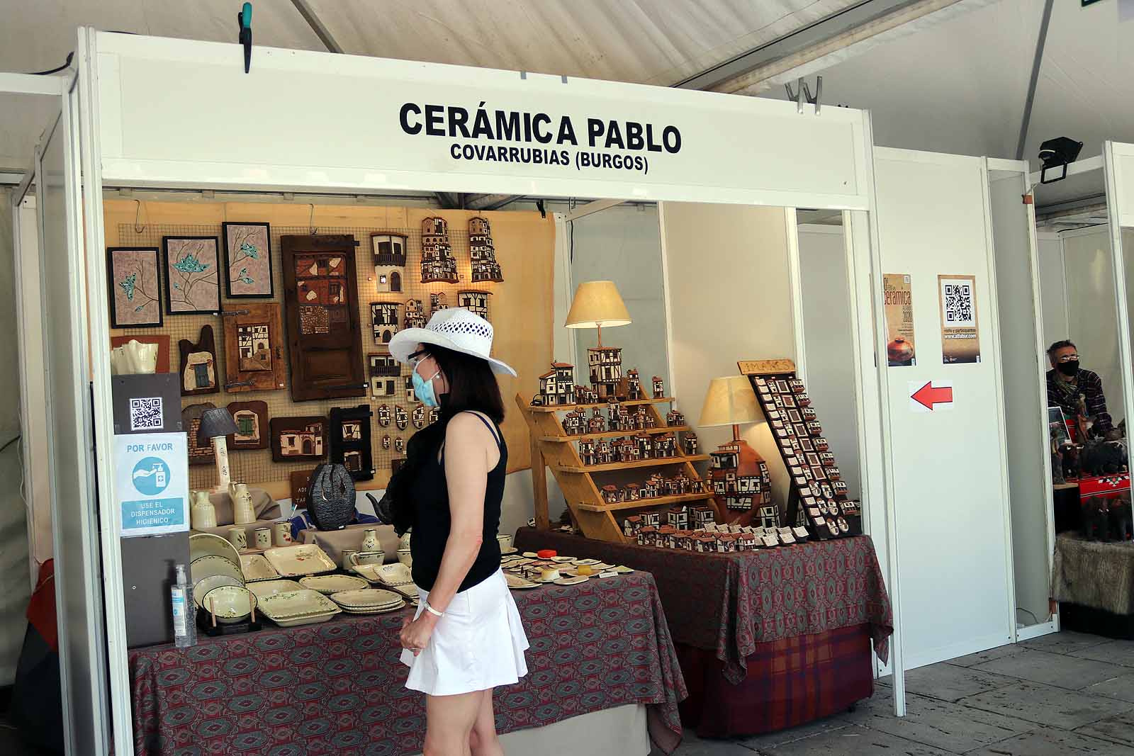 Fotos: Arranca en Burgos la primera feria de cerámica en España post confinamiento