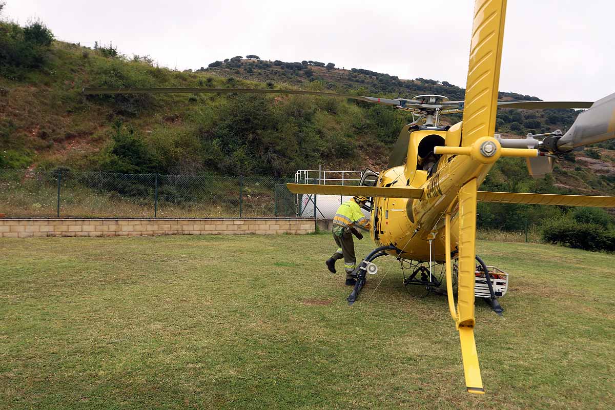 Fotos: Rapidez y eficacia, los incendios también se combaten desde el aire