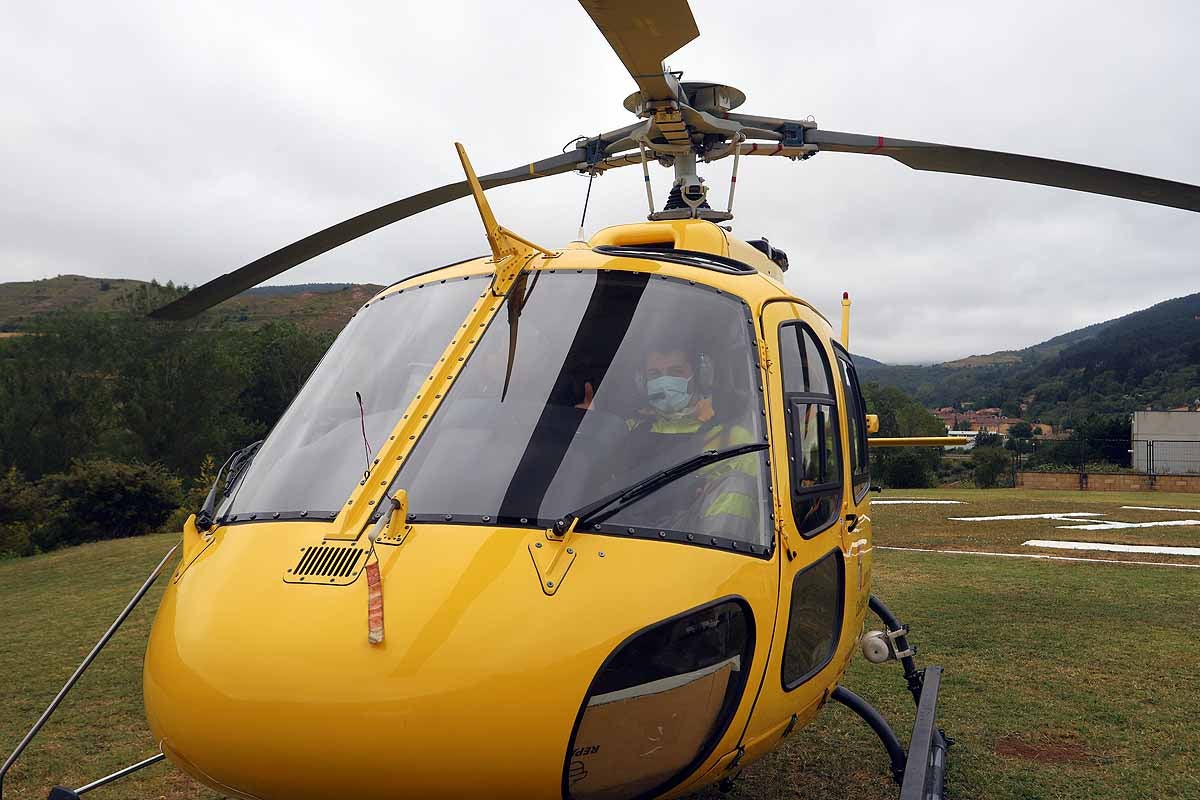 Fotos: Rapidez y eficacia, los incendios también se combaten desde el aire