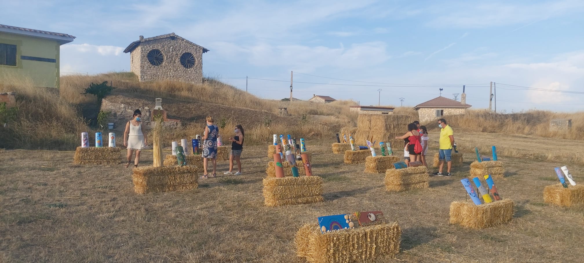 Fotos: ArTeja muestra las creaciones artísticas de los vecinos de Palazuelos de Muñó