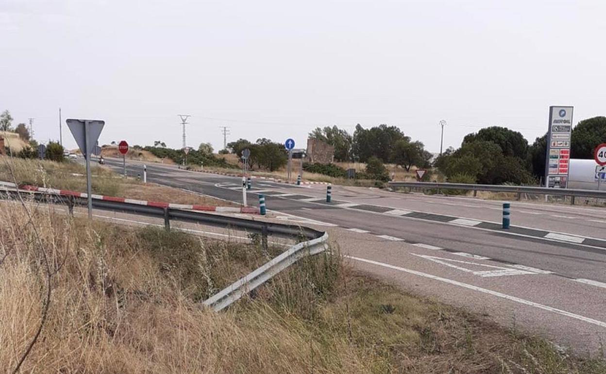 Tramo de la carretera que apenas tiene visibilidad y donde se concentran accidentes cada año.