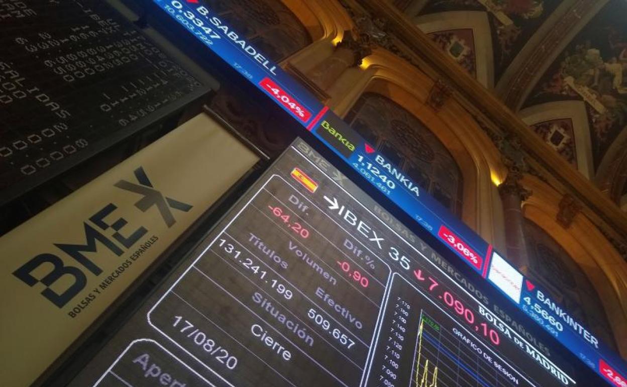 Paneles de la Bolsa de Madrid 