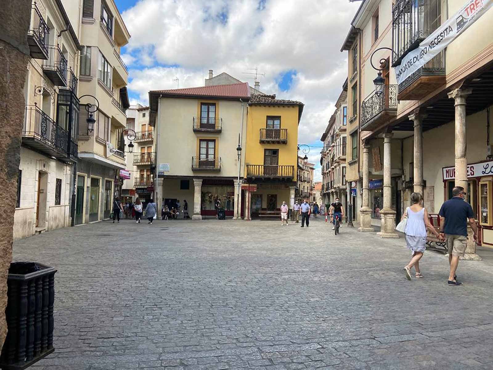 Fotos: Aranda de Duero retoma el pulso de la calle