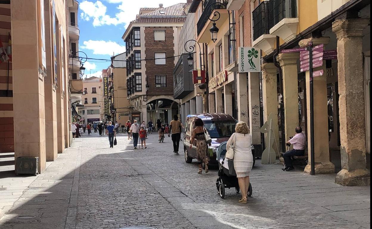 Los arandinos han vuelto a salir a la calle tras el último confinamiento.