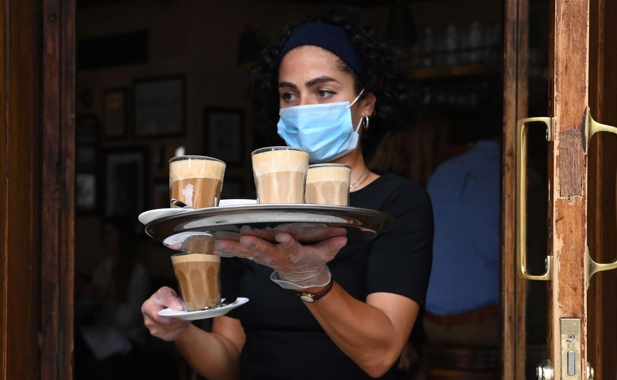 La hostelería es el sector que más ERTE por fuerza mayor ha solicitado en la provincia. 