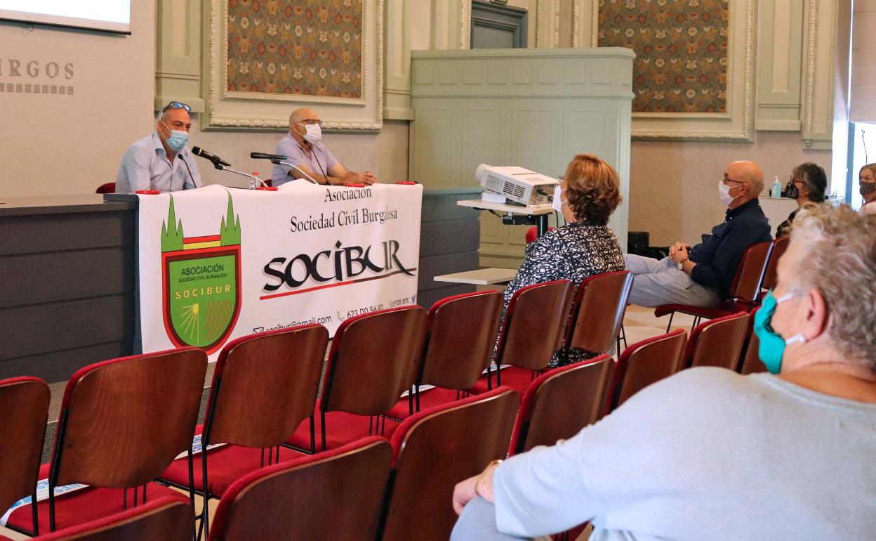 Presentación de Socibur en la sala Polisón. 