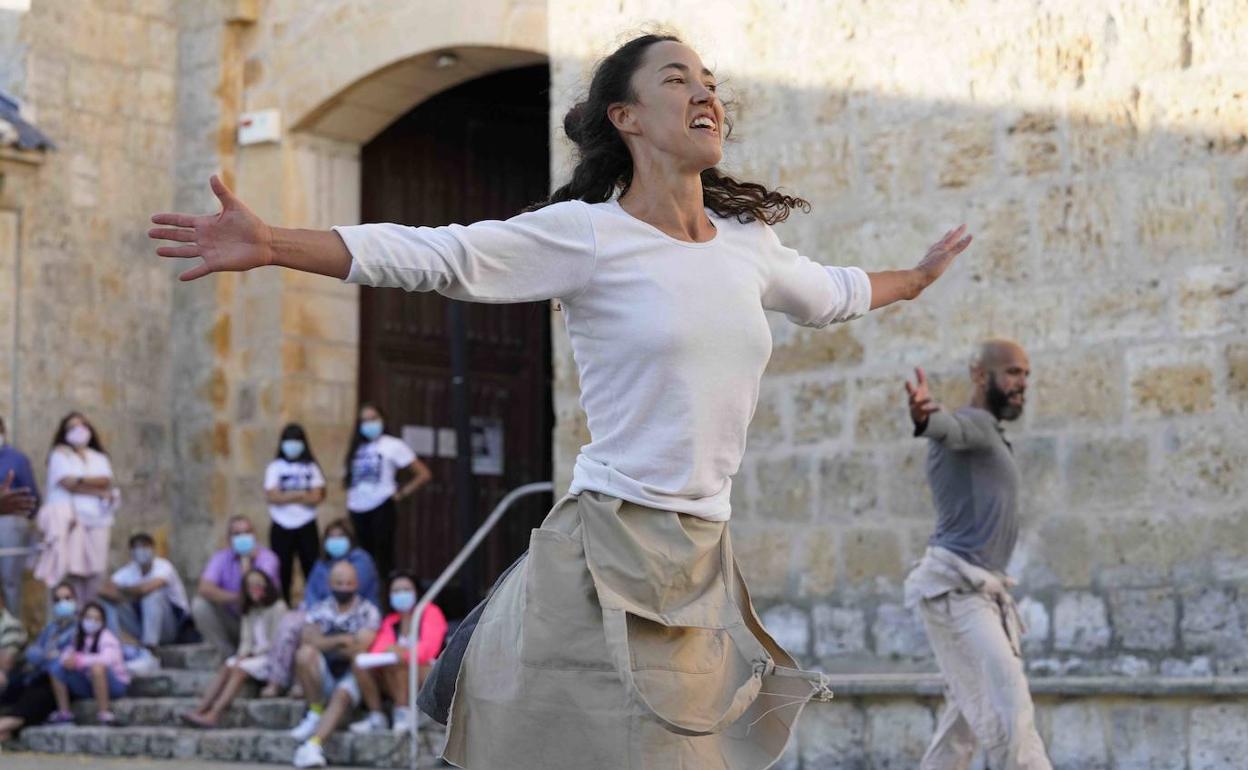 El Certamen Internacional de Coreografía 'Burgos&Nueva York' arranca con 'Danza en el Camino